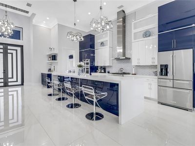 1934 Jung BLVD E, Naples, FL, 34120