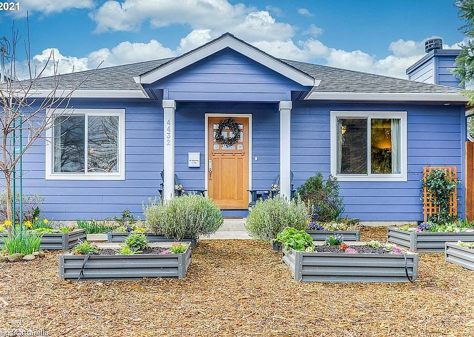 2nd image of 4432 NE Alberta Ct