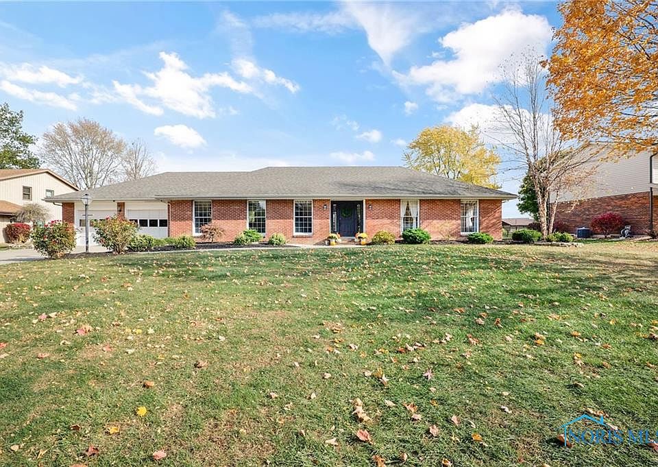 1st image of 2921 Saint Andrews Dr