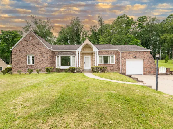 927 McNeilly Rd, Pittsburgh, PA 15226