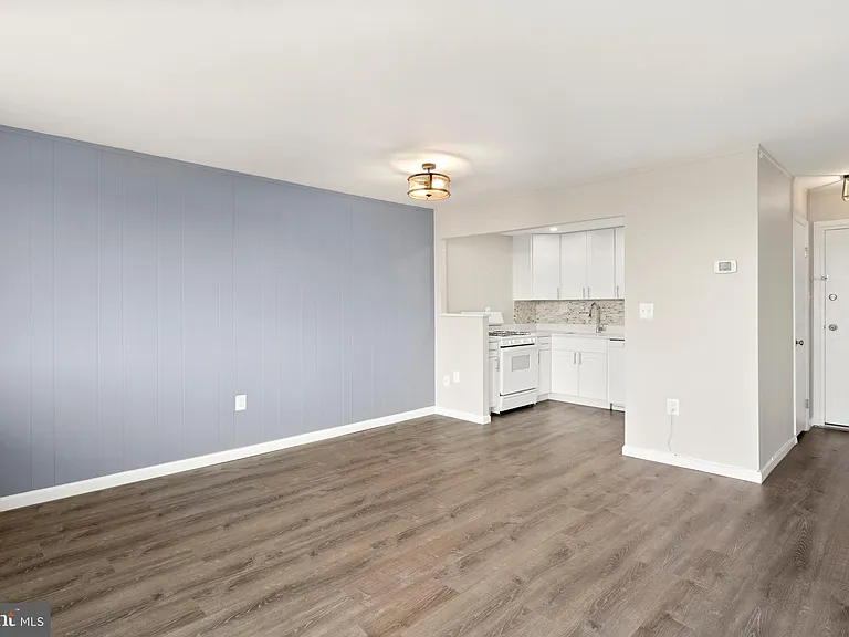 5353 Columbia Pike #607 — Photo 15