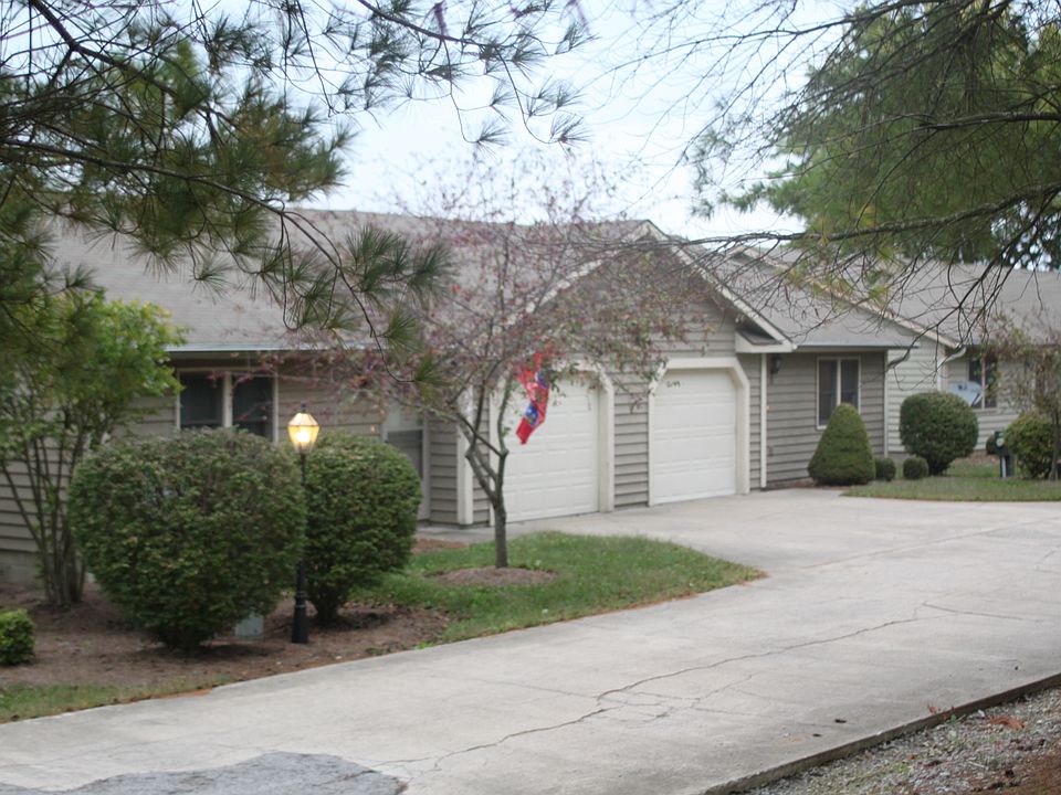 1st image of 103 Pine Shore Dr #33