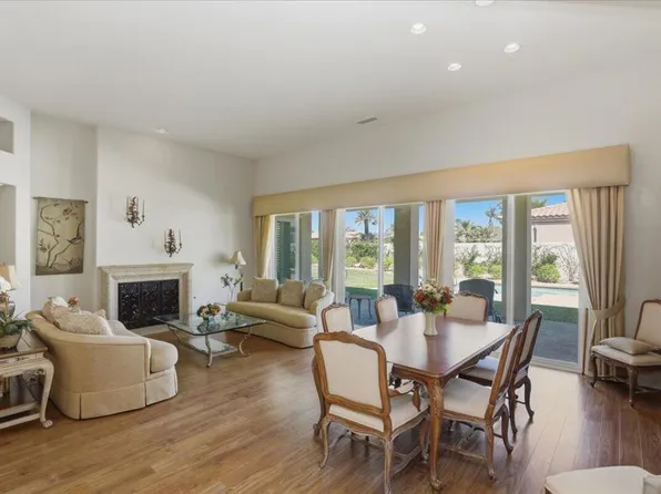 62 Laken Ln, Palm Desert, CA 92211
