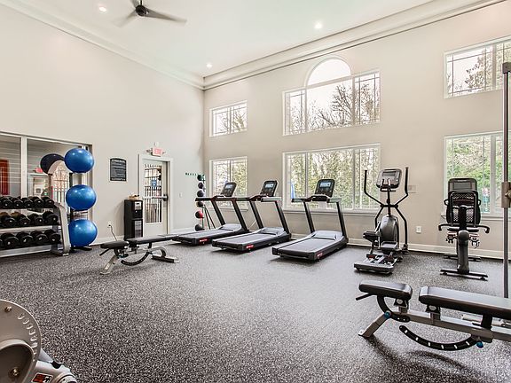 2nd image of 7828 SE Aspen Summit Dr #7820-057