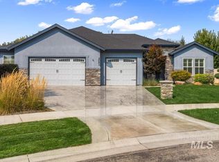 2053 N Luge Ave, Eagle, ID 83616