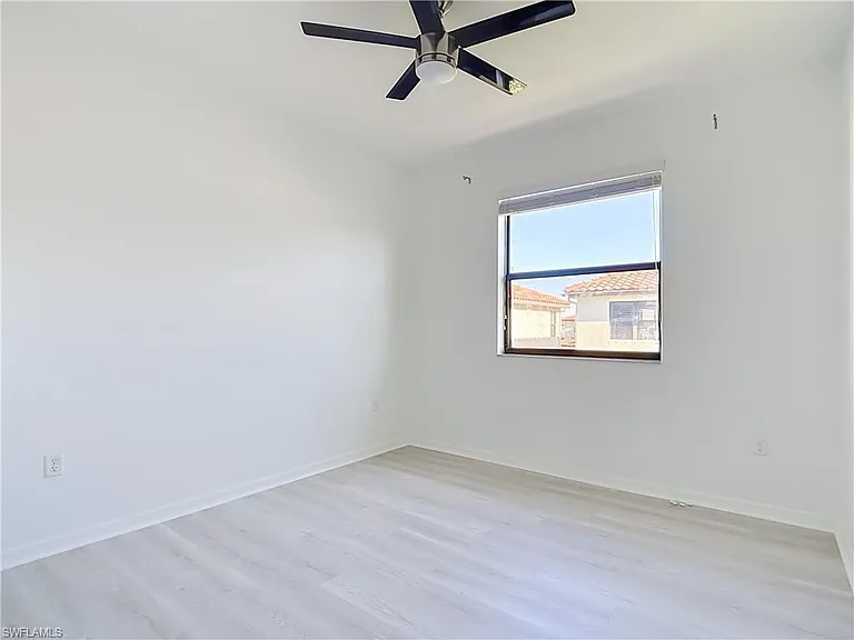 5462 Useppa Dr — Photo 26