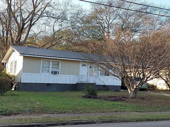 3rd image of 2407 4th Ave