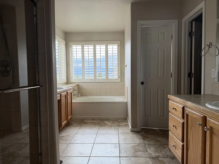 4989 Cherry Springs Dr — Photo 10