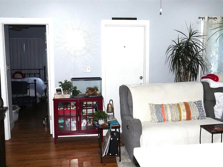 42 Taylor Ave — Photo 6