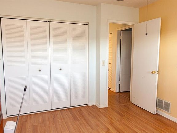 4th image of 8141 54th Ave N APT 2