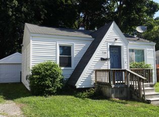 735 Vance St, Lansing, MI 48906