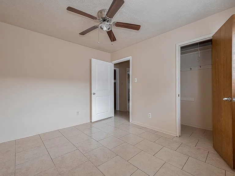 9126 Willow Meadow Dr — Photo 13