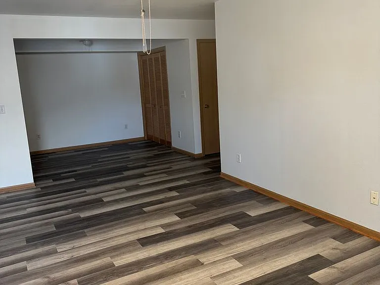 Boulder Ridge Apartments and Townhomes — Photo 3