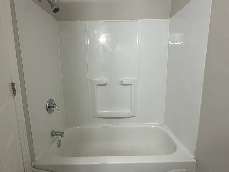 3207 Bailey Ave — Photo 5