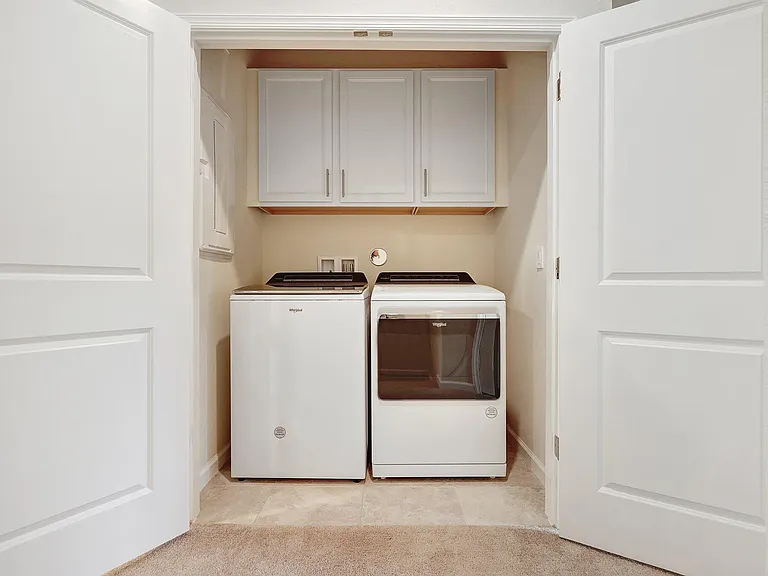 1807 SE Ocean Cove Way — Photo 28