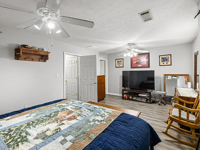 171 Swaying Pine Ct #1 — Photo 31