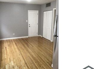 7026 S Cregier Ave, Chicago, IL 60649