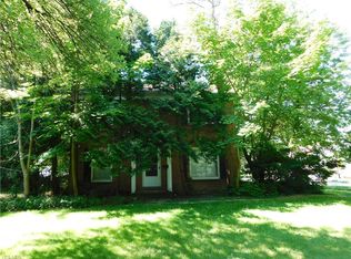 19208 Chagrin Blvd, Shaker Hts, OH 44122