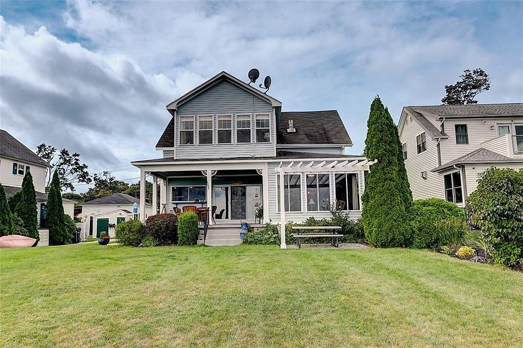 86 Shawomet Ave, Warwick, RI 02889 Zillow