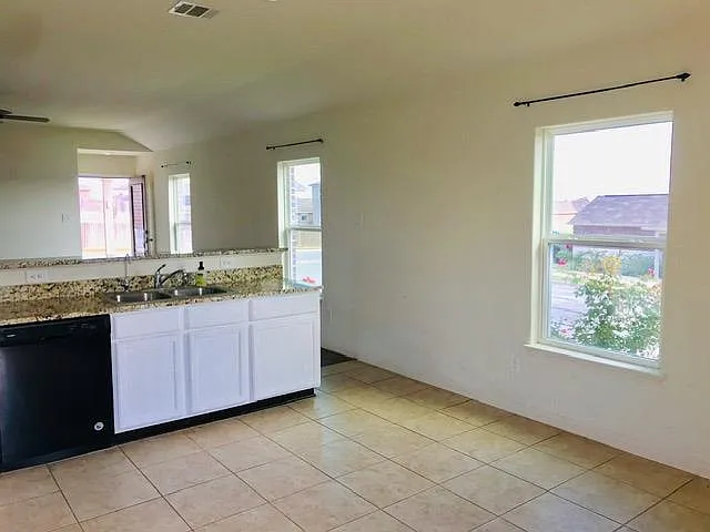 20105 Grover Cleveland Way — Photo 12