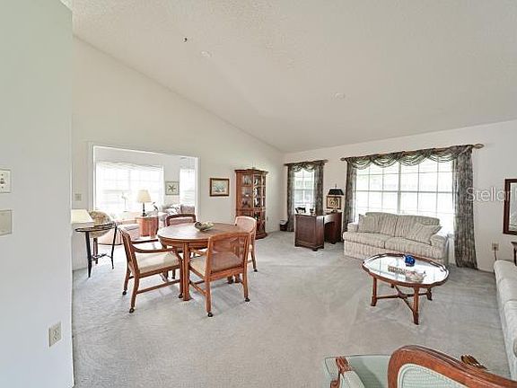 3rd image of 3711 40th Ave W