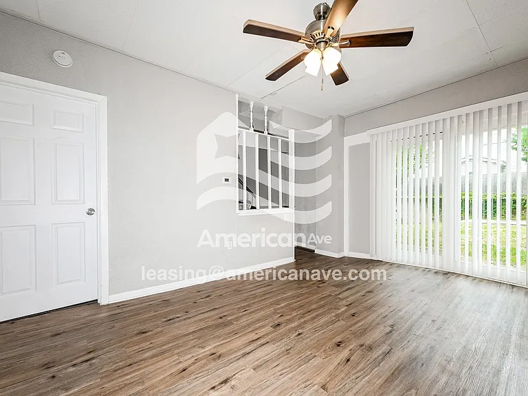 789636_005_dining_room_13826282.jpg