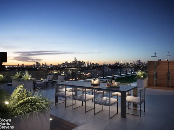 575 4th Avenue image 12 of 13