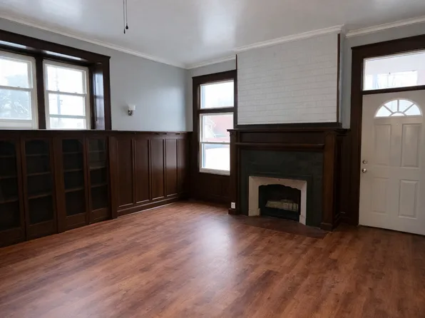 211 S Monroe St APT 4, Tiffin, OH 44883