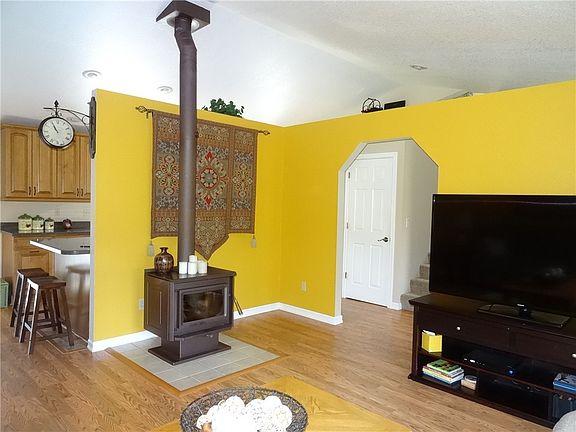 5th image of 3914 Northridge Pl SE
