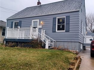 962 Austin Ave, Akron, OH 44306