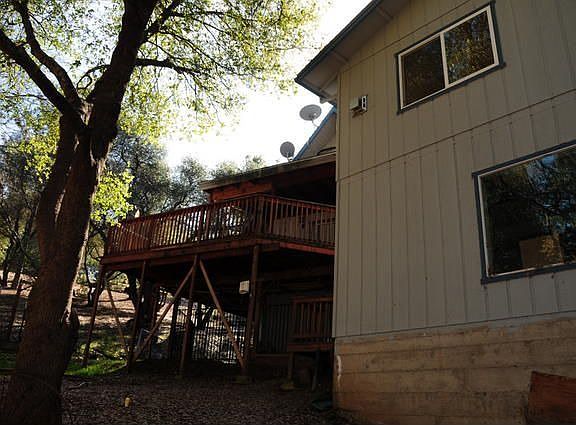 3rd image of 12680 Cresthaven Dr