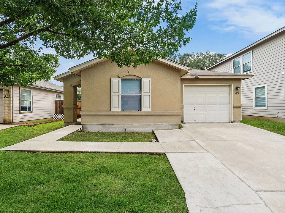 323 Amberdale Oak