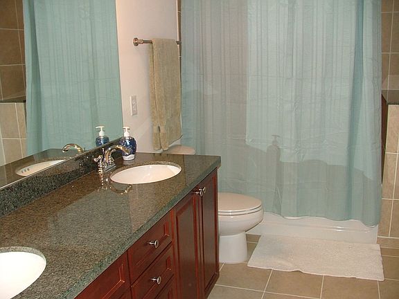 4th image of 301 Virginia St #U1106