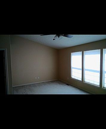 5th image of 1467 N Yorkshire Dr