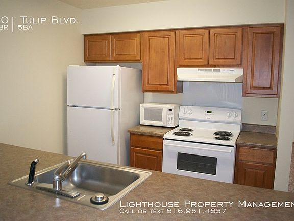 5th image of 401 Tulip Blvd