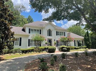 845 Brooksglen Dr, Roswell, GA 30075