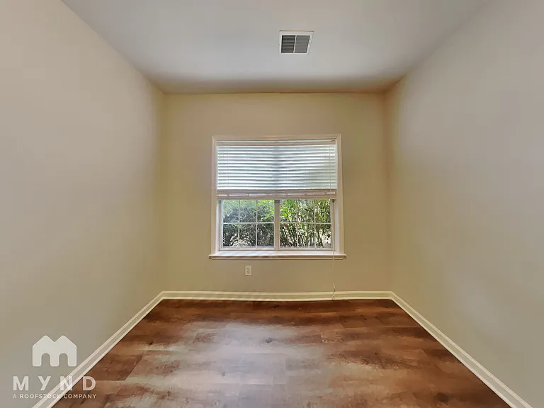 325 Shelby Forest Dr — Photo 19