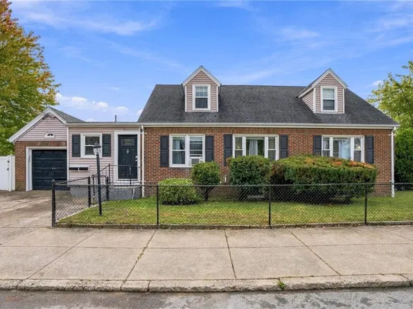 69 Bellevue Ave, Pawtucket, RI 02861