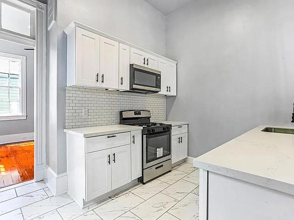 5th image of 1410 Melpomene St #1410