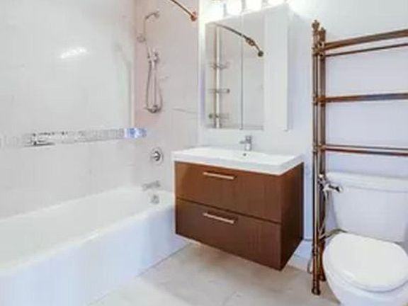2nd image of 50 Oceana Dr W APT 7