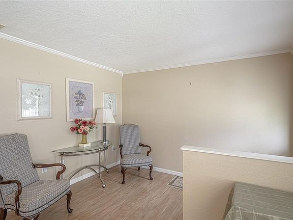 4th image of 689 Ennis Ter NW