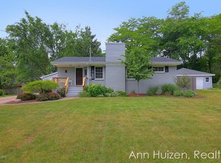 1843 Covington Dr SE, Grand Rapids, MI 49506