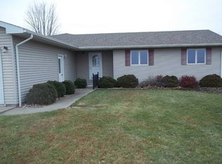 605 Center St, Wall Lake, IA 51466
