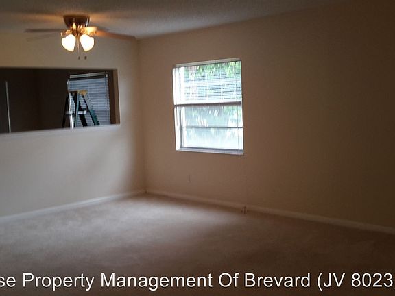 2nd image of 422 Meadow Lark Ln #414