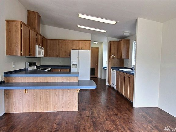 3rd image of 11436 Gardner Ct SE