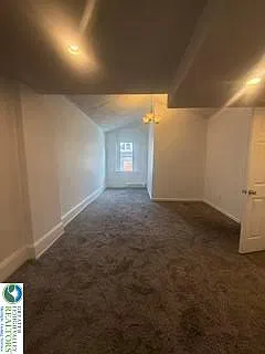 2 bed, 1.0 bath, 900 sqft, $1,700 — Photo 2