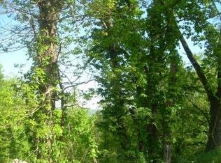 607 Valley Falls Rd, Fairmont, WV 26554