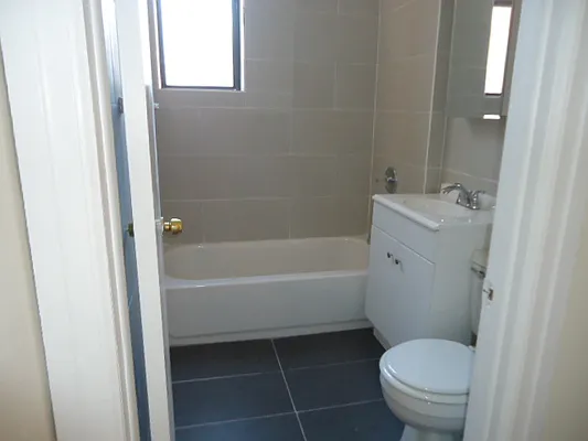 Rented by Hakeem Shahid, LREB | media 9