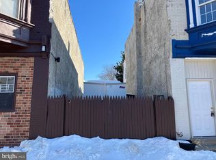 611 S 52nd St, Philadelphia, PA 19143