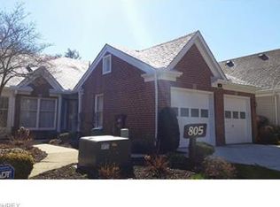 805 Windrush Dr APT C1, Westlake, OH 44145